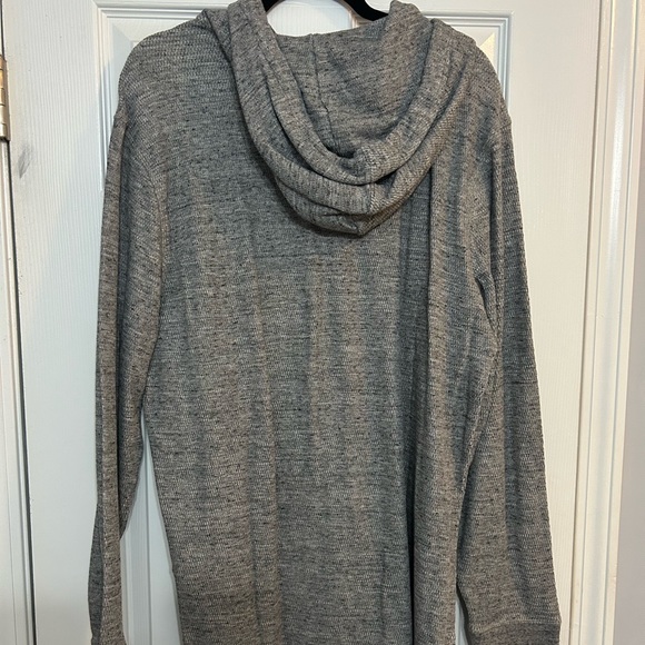 Alesbury XL hooded Henley shirt. - Picture 3 of 3